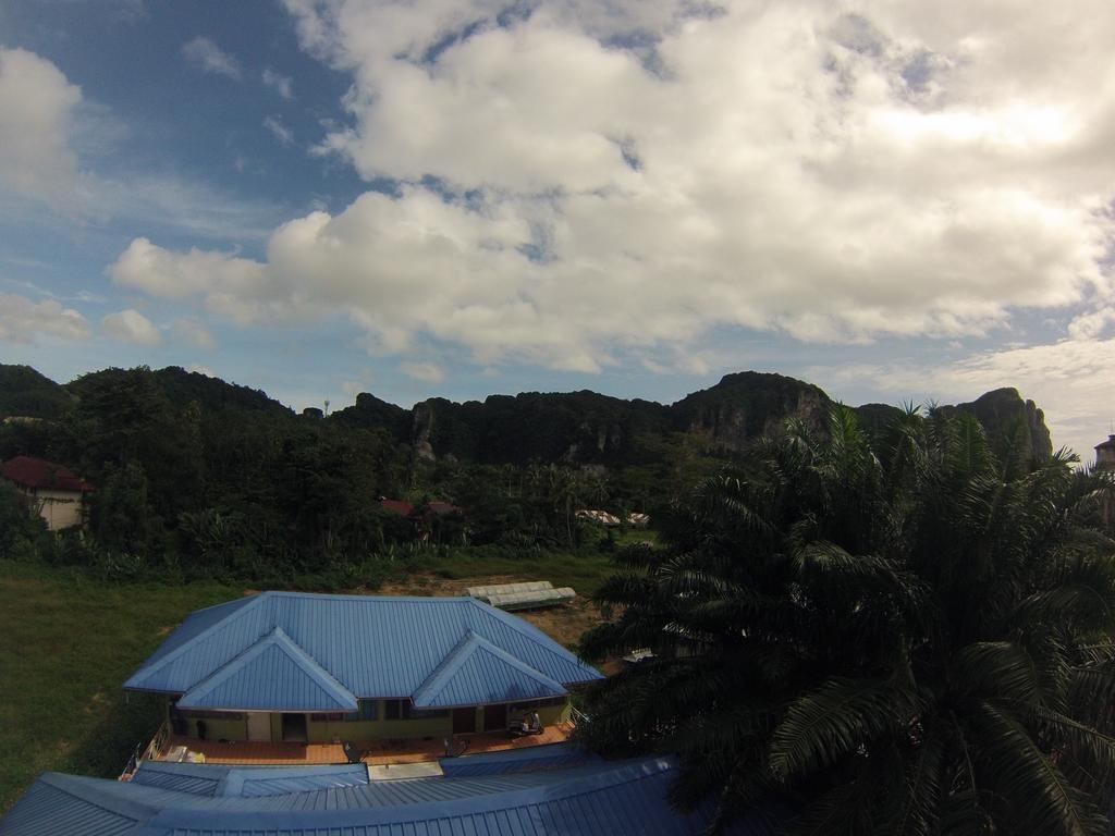 The Leaf Guesthouse Ao Nang Exterior photo